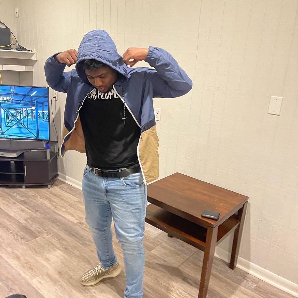 Meet your Posher, Xavier